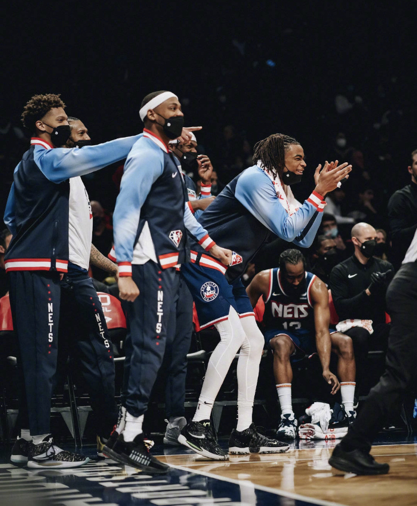 九游娱乐-包含Scout连续七场比赛得分超过赛况扑朔迷离，篮网挑战极限！的词条