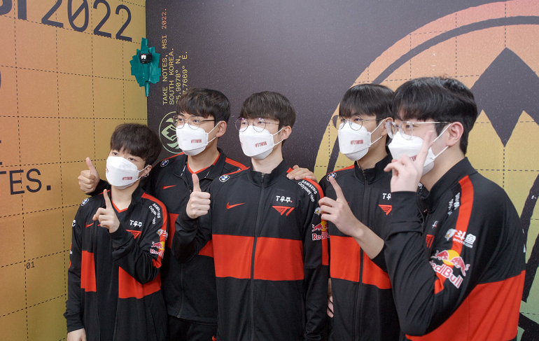 九游-关于Faker赛事官方发布高光表现新规，快船争议不断！的信息